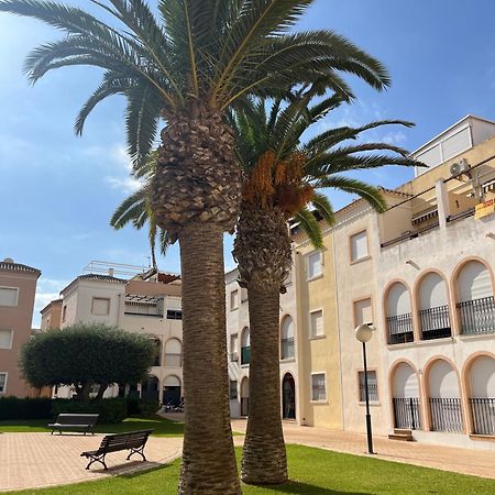 Torrevieja 2 Bedrooms Appartment Buitenkant foto